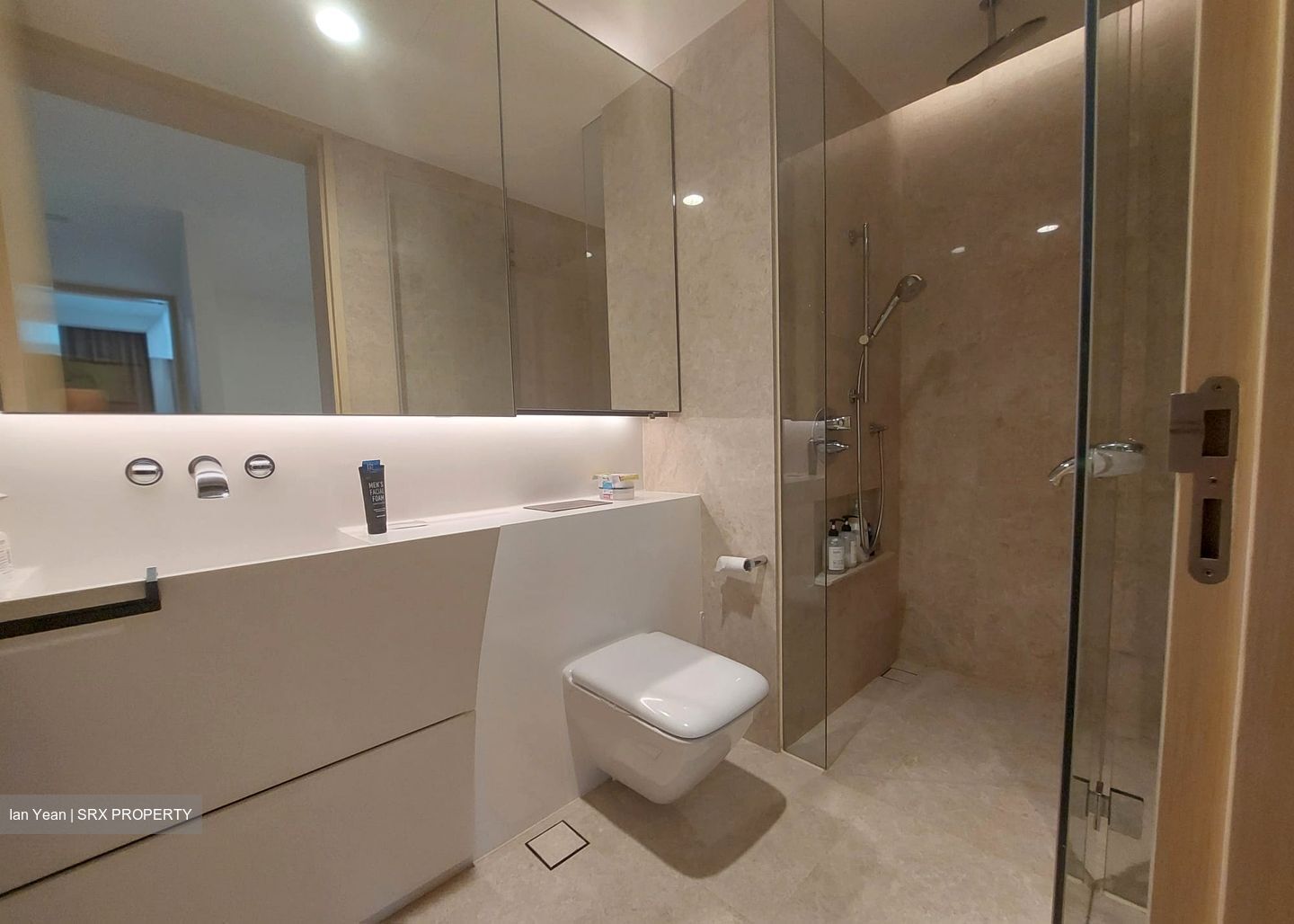 Cairnhill Nine (D9), Apartment #611412021